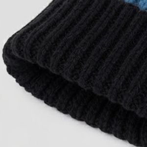 Gorros de Lana para Hombre, Cómodos y de Moda 2026, con Logotipo y Diseño Personalizados, Gorros de Invierno Cálidos con Pompón para Venta en Línea - Product Image 4
