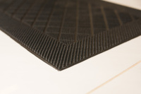 Tapis d'entrée commercial en caoutchouc GeoLattice avec support en PVC antidérapant, motif géométrique en losange, haute résistance