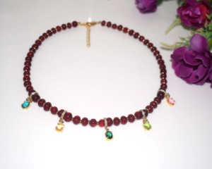 Collier de perles colorées en pierres précieuses avec breloques en cristal, plaqué or 18 carats, minimaliste, unisexe, pour femme, pour mariage et usage quotidien, IGI - Product Image 1