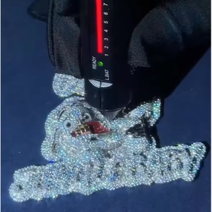 Collar con Colgante de Moissanita Personalizado Estilo Hip Hop, Chapado en Oro de 18k sobre Plata 925, con Letra, Nombre o Número, para Hombre - Product Image 1