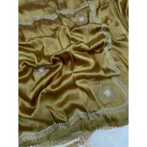 Sari Jarkhan en diamant de créateur pour les robes de soirée et de cocktail - Product Image 1