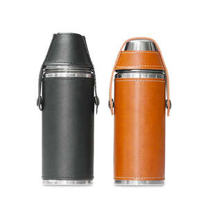 Juego de cantimplora de cuero refinado con cuatro vasos de acero inoxidable para guardar de forma segura, ideal para expediciones de caza. - Product Image 3