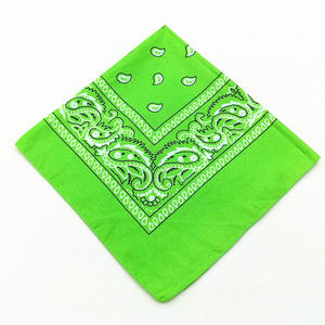 HYSAF APPARELS CO Bandanas carrés 100% coton imprimés sur mesure, logo de qualité, promotion de marque personnalisée, impression numérique sur coton - Product Image 4