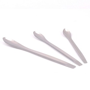 BAFA SURGICAL INSTRUMENTS Juego de 3 piezas de cucharas medicinales manuales de acero inoxidable para farmacia y experimentos químicos, certificado CE - Product Image 1