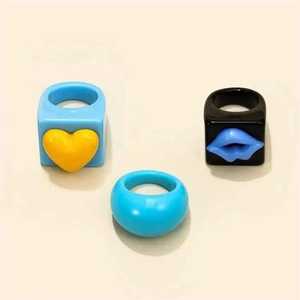 NOUSHAD HANDICRAFTS แหวนอะคริลิคเรซิ่นรูปหัวใจน่ารัก สีฟ้า เหลือง ดำ สำหรับทุกเพศ ใส่ได้ทุกวัน ได้รับการรับรองจาก IGI แฟชั่น - Product Image 1