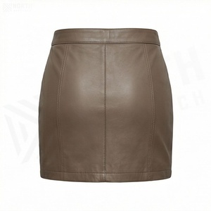 Jupe crayon mini en similicuir taille haute pour femme avec fermetures éclair latérales, style motard, couleur unie, toutes saisons - Product Image 2