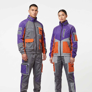Veste coupe-vent personnalisée avec poches et pantalon de survêtement en nylon, ensemble de survêtement en nylon détachable avec fermeture éclair - Product Image 5