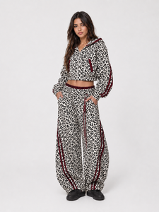 Jogging à jambes larges pour femmes, imprimé léopard blanc et noir, à rayures rouges, décontracté, streetwear, respirant, à la mode - Product Image 4