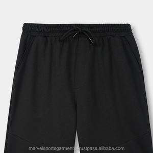 Pantalones Cortos Casuales para Hombre Hechos a Medida, Color Sólido, Ecológicos, Transpirables, de Lona, Corte Ajustado, Alta Calidad, Hechos en Pakistán, en Venta - Product Image 4
