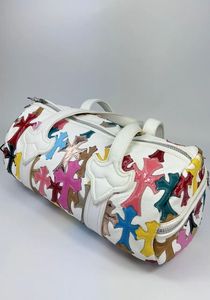 Sac à dos de sport décontracté en similicuir microfibre avec blocs de couleur géométriques, fermeture éclair, sangle amovible et doublure en polyester réglable - Product Image 2