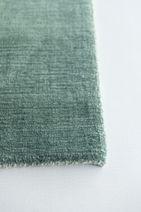 Alfombra Moderna Abstracta de Lana de Nueva Zelanda Evergreen, Tejida a Mano, de Pelo Alto, con Respaldo de Látex para el Hogar - Product Image 2