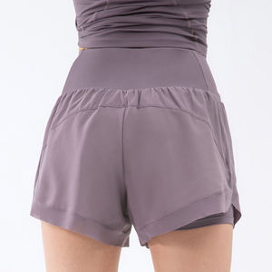 Shorts de yoga pour femmes, taille haute, extensibles, respirants, polyester/coton, coupe régulière, vêtements de sport, tenue de fitness, entraînement confortable - Product Image 4