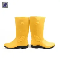 Bottes de travail AP TERRA ECO 3 jaunes - Bottes de sécurité imperméables en PVC résistantes pour le jardinage, à tige haute avec doublure en tissu - Product Image 4