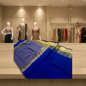 Sari de Seda y Algodón Azul con Bordado Zari en Toda la Superficie - Product Image 3