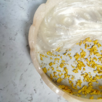 Unieke, mooie, milieuvriendelijke, met hars gegraveerde pottenset met afneembaar ontwerp voor keuken, eetkamer en huisdecoratie - groothandel uit India