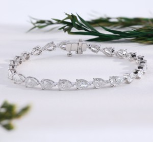 Luxury White Gold Pear Cut Diamond Tennis <b>Bracelet</b> Elegant Teardrop Link Chain <b>Bracelets</b> Wedding Fine Jewelry Gift And Party - Product Image 1