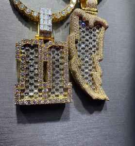 Pendentif Lettre Personnalisé HipHop Luxe en Moissanite VVS, Argent 925, Entièrement Sertie de Pierres, Pendentif Initial de Rappeur, Passe le Testeur de Diamant - Product Image 2