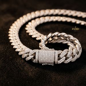 สร้อยคอเงินแท้ 925 ประดับเพชรโมอิสซาไนต์ VVS แบบ Cuban Link สไตล์ฮิปฮอป - Product Image 2