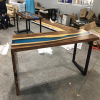 Table à manger en bois de noyer de style moderne avec résine époxy transparente pour cuisine et restaurant, décoration intérieure