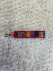 Porte-clés en feutre tissé avec motif de fruits brodé à la main, écologique, durable, cadeau pour la fête des mères - Product Image 2