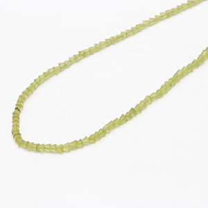 Cuentas de peridoto con forma de fantasía facetadas de 3mm, cuentas de peridoto con forma de arroz, cuentas de arroz facetadas - Product Image 1