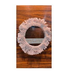 Tapiz Bohemio Tejido a Mano con Múltiples Detalles para Decoración de Dormitorio, Tapiz Bohemio Decorativo para Interiores, Espejo de Macramé para Colgar en la Pared - Product Image 1