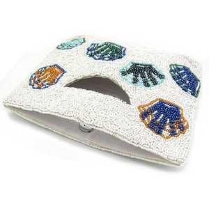 กระเป๋าทรงสี่เหลี่ยมทำมือพร้อมงานปักลายเปลือกหอยประดับลูกปัด - Product Image 1