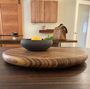 Tabla giratoria de lujo de madera de nogal a rayas redonda, bandeja giratoria de madera natural para mesa de comedor, venta al por mayor - Product Image 3