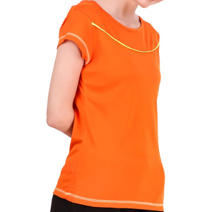 T-shirts pour femmes en coton 100% de haute qualité, coupe ample, impression personnalisée, livraison incluse. - Product Image 2