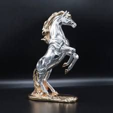 Escultura Decorativa de Caballo Corriendo en Plata y Oro, Figura Decorativa de Mesa para el Hogar, Oficina y Decoración de Interiores de Lujo - Product Image 1