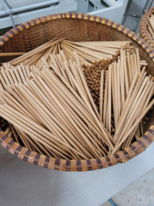 ตะเกียบซูชิไม้ไผ่ธรรมชาติแบบใช้แล้วทิ้งทันสมัย พร้อมบรรจุภัณฑ์กระดาษรักษ์โลก คุณภาพสูงและราคาคุ้มค่า จาก Eco2go เวียดนาม - Product Image 5