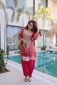 Ensemble de costume ethnique en viscose, Salwar Kameez traditionnel indien avec Batva, prêt à porter, collection pour mariage et fêtes, au meilleur prix - Product Image 4