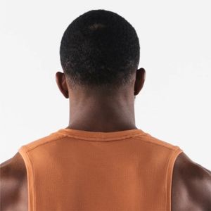 Débardeur Homme Personnalisé pour Fitness et Gym – Gilet Sans Manches Doux et Respirant – Vêtement de Sport – Service d'Échantillonnage Disponible - Product Image 2