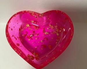 Handmade Heart Shaped Resin Trinket Dish <b>Pink</b> <b>Glitter</b> Jewelry Dish Ring Holder Tray for Rings Earrings Necklace Storage Vanity D - Product Image 3