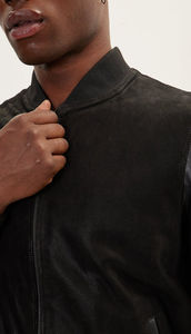 Chaqueta universitaria de poliéster con logotipo personalizado al por mayor para hombre, tipo bomber, con cierre de botones, bolsillos y letras estilo Letterman, para béisbol. - Product Image 3