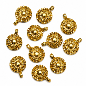 Dijes de Latón Hechos a Mano para la Creación de Joyas, Colgantes Decorativos de Metal, Accesorios para Manualidades, Venta al Por Mayor - Product Image 1