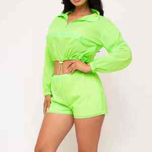 Conjunto de Pantalones Cortos Deportivos para Mujer, con Logotipo Personalizado, Cortavientos, Transpirable, Ropa Urbana de Nailon, Tallas Grandes, Venta al Por Mayor, Primavera 2026 - Product Image 2