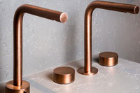 Machine de revêtement PVD industrielle à haute productivité pour robinets de salle de bain, poignées de porte et raccords sanitaires