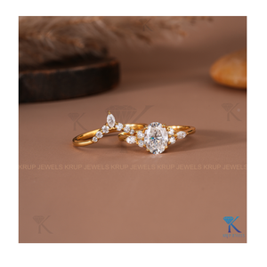 Anillo de Compromiso de Lujo con Corte Ovalado y Racimos de Hojas Marquise, Chapado en Oro de 18K sobre Plata, Banda de Diamantes Brillantes, Regalo de Joyería para Ella - Product Image 4