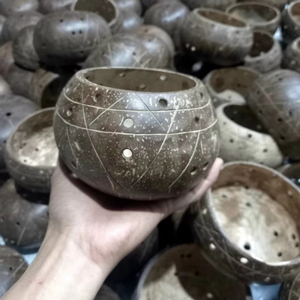 Organic Coconut Shell Candle Natural <b>Soy</b> <b>Wax</b> Handmade for Home Aroma and Gifts - Product Image 1
