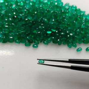 Ónix Verde Natural, Corte Ovalado de 3x2MM, Gema Suelta de la Mejor Calidad para Joyería, Gemas de Red Mountain - Product Image 1