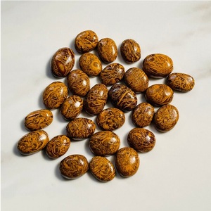 พลอยแจสเปอร์มารียัมธรรมชาติทรงคาโบชองลายดอกไม้รัก  ขัดเงา สำหรับทำเครื่องประดับ แหวน จี้ ขายส่ง - Product Image 3