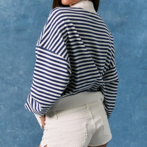 เสื้อสตรีปักลายโลโก้ตามสั่ง สำหรับฤดูหนาว ระบายอากาศได้ดี เป็นมิตรกับสิ่งแวดล้อม ทรงโอเวอร์ไซส์ คอเต่า แขนยาว สวมใส่สบาย ผ้าฟลีซ กันยับ - Product Image 3