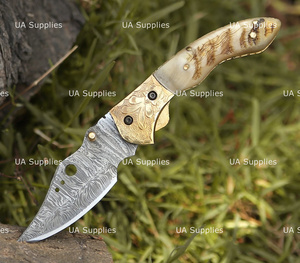 OEM Handmade Industrial Grade Damascus Steel Hunting Knife Clip Point Blade Ram Horn Brass Frame Foldable Pocket Knife Leather - Product Image 6
