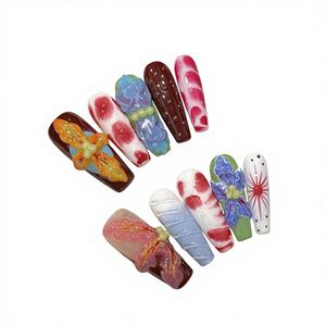 Uñas Acrílicas Largas, Color Blanco Lechoso, Diseño Moderno y Atrevido, Estilo Candy Caves - Product Image 4