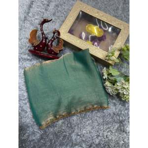 Sari de soirée de créateur avec bordure en dentelle Katdana Moti - Product Image 4