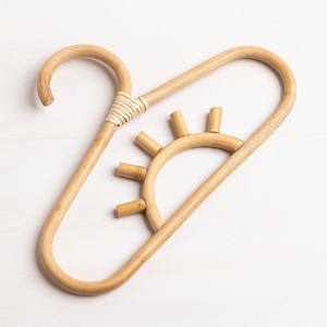 Wardrobe essential great quality wooden hangers for clothes rattan clothing <b>displaying</b> hanger - Product Image 4