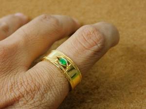 Bague Cœur Émeraude avec Pendentif Halo, Bijoux de Luxe, Cadeau Élégant pour Femme, Argent Sterling 925 Plaqué Or 14K - Product Image 5