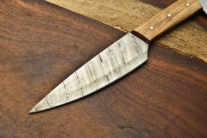 Couteau de chef en acier damas forgé à la main de haute qualité en gros |   Couteau de cuisine de 10,00 pouces avec manche en bois - Product Image 4