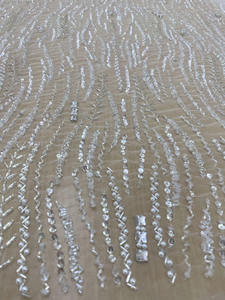 ผ้าปักลูกปัดคุณภาพสูง งานแฮนด์เมด ประดับเลื่อมสีทอง ผ้าตาข่ายลูกไม้ สำหรับชุดแต่งงาน เสื้อผ้าแฟชั่นหรูหรา ขายส่ง - Product Image 3